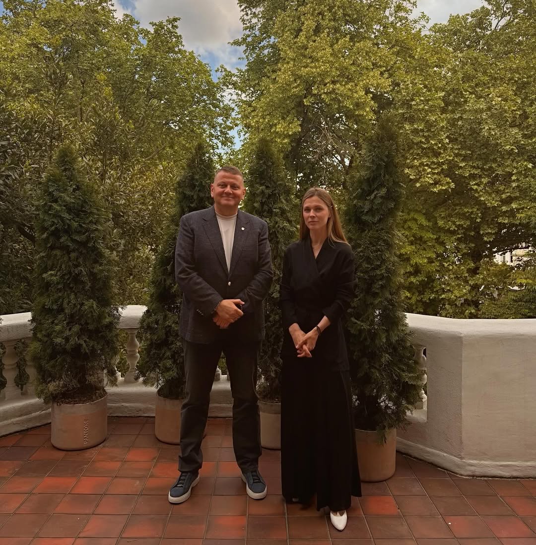 &quot;Красивые&quot;. Оля Фреймут неожиданно встретилась с Залужным в Лондоне (фото)